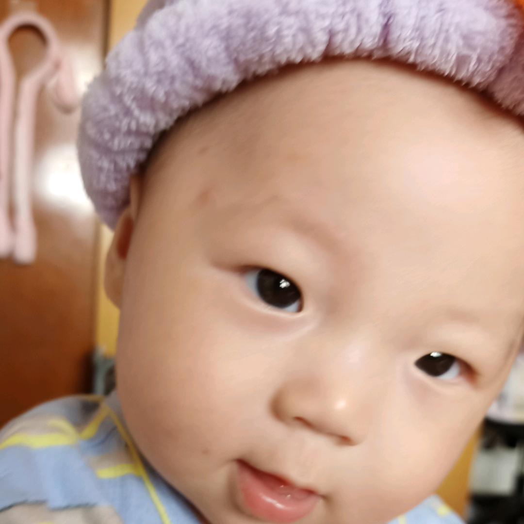 王昱恒头像